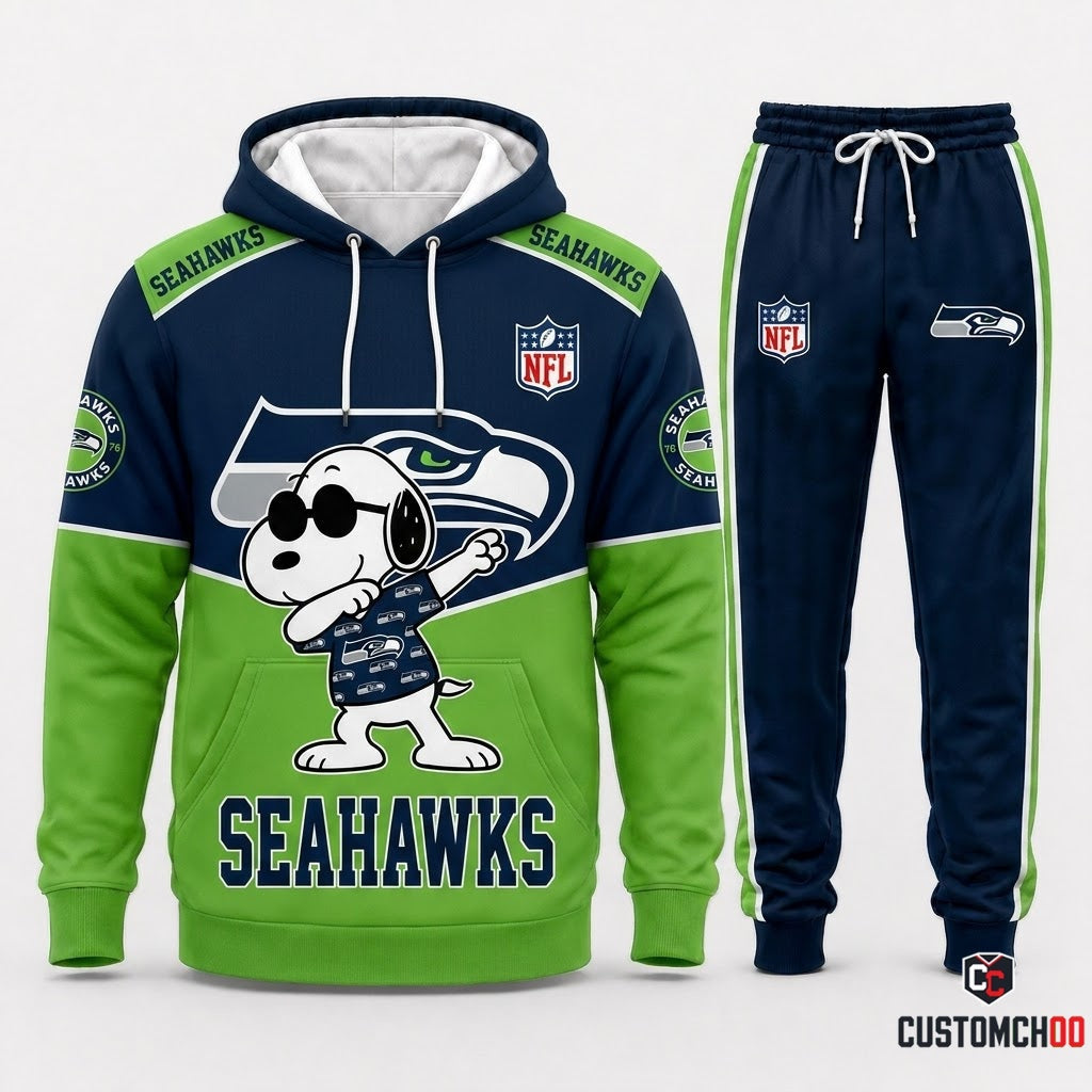 Seattle Seahawks - Snoopy NFL 32-Team Fan Tracksuit Set — Hoodie & Jogger Pants