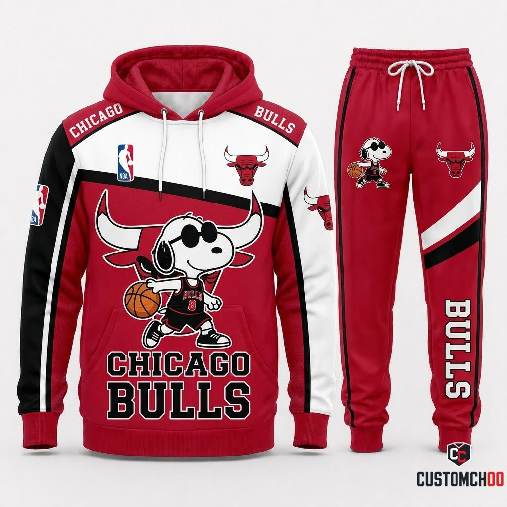 Snoopy NBA 30-Team Crossover Edition Tracksuit Set - Hoodie & Jogger Pants - Chicago Bulls