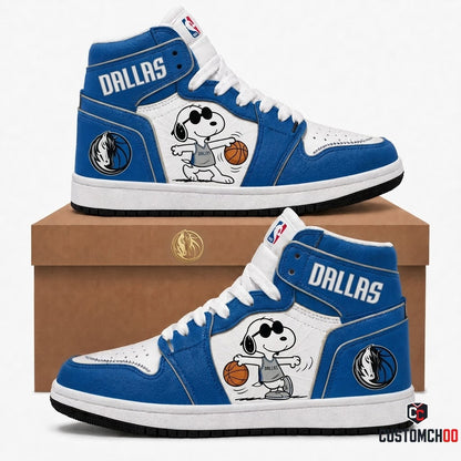 Snoopy NBA 30-Team Crossover Edition Canvas High Top Sneakers - Dallas Mavericks