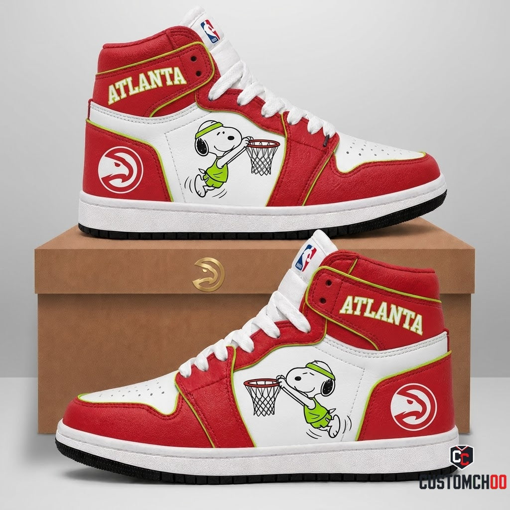 Snoopy NBA 30-Team Slam Dunk Edition Canvas High Top Sneakers - Atlanta Hawks