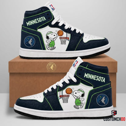 Snoopy NBA 30-Team Slam Dunk Edition Canvas High Top Sneakers - Minnesota Timberwolves