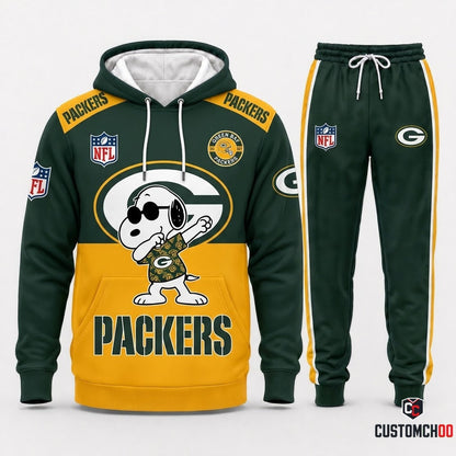 Green Bay Packers - Snoopy NFL 32-Team Fan Tracksuit Set — Hoodie & Jogger Pants