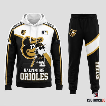 Baltimore Orioles - Snoopy MLB 30-Team Fan Tracksuit Set - Hoodie & Jogger Pants (Snoopy baseball fan tracksuit hoodie and pants set)
