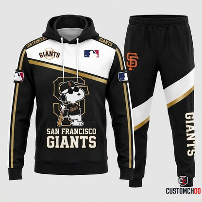 San Francisco Giants - Snoopy MLB 30-Team Fan Tracksuit Set - Hoodie & Jogger Pants (Snoopy baseball fan tracksuit hoodie and pants set)