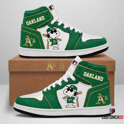 Oakland Athletics - Snoopy MLB 30-Team Fan Canvas High Top Sneakers (Snoopy baseball fan canvas high top sneakers)